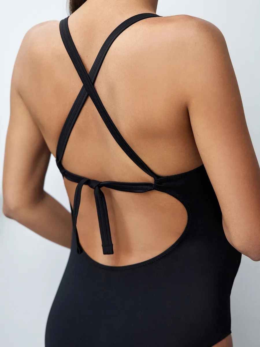 Купальник для беременных слитный для бассейна и отдыха черный